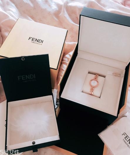 芬迪手表怎么樣？屬于你的腕間百變風(fēng)采