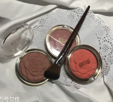 怎么打造高級臉？巧用腮紅顏值up up！