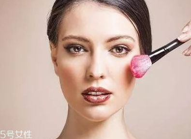 怎么打造高級臉？巧用腮紅顏值up up！