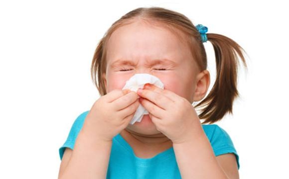 兒童流鼻血有何危害？治療要及時