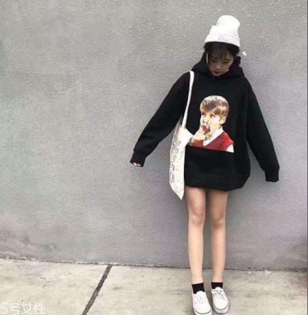 過膝棉服怎么搭配 來自不同的靈感 過膝棉服怎么搭配 來自不同的靈感