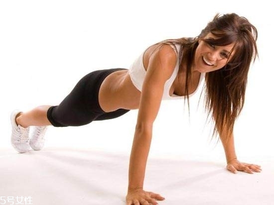 腰椎間盤(pán)突出能做俯臥撐嗎？俯臥撐禁忌人群