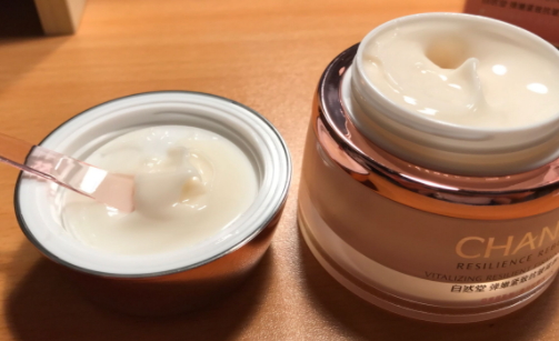 自然堂面霜多少錢一瓶？款款都很平價