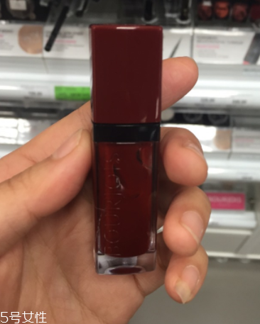 屈臣氏2018全新進(jìn)駐美妝品重點(diǎn)整理 這些東西不用請(qǐng)代購