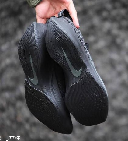 nike vapor street flyknit多少錢(qián)？耐克新款神秘跑鞋