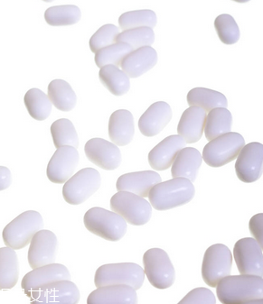 葉酸要吃多久？孕期葉酸補充量