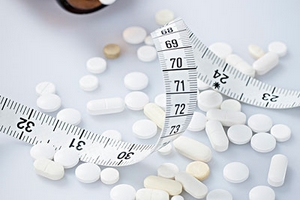 葉酸要吃多久？孕期葉酸補充量