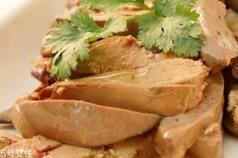 鵝肝為什么那么大 人工增肥而成 鵝肝為什么那么大 人工增肥而成