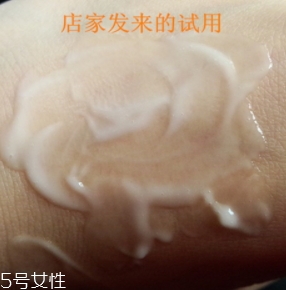 自然堂乳液怎么打開？按壓不出來不要著急