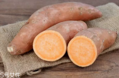 放屁對(duì)身體有哪些好處？放屁能反映腸胃健康與否