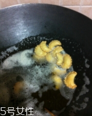 炸油角的面怎么和？用生面還是燙面你知道嗎？