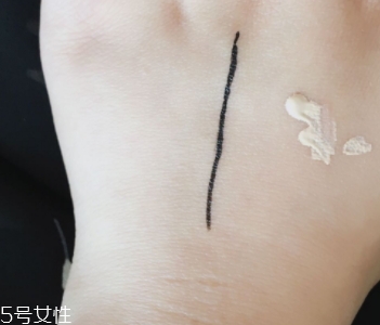 自然堂粉底液多少錢？打造無暇底妝