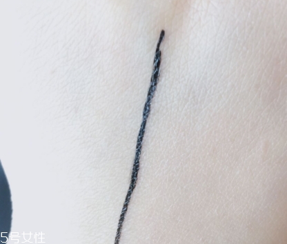 自然堂粉底液多少錢？打造無暇底妝