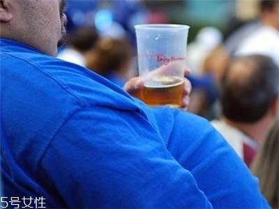 老人肥胖該怎么辦？堅(jiān)持鍛煉是關(guān)鍵