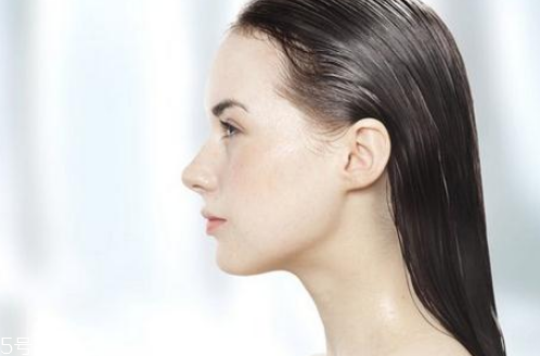 鼻子毛孔粗大發(fā)紅怎么辦？毛孔粗大的解決方法