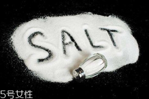 吃太咸有健康隱患的人群有哪些？7種人需注意