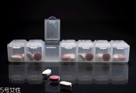 葉酸吃多了有副作用嗎？葉酸的副作用如何避免