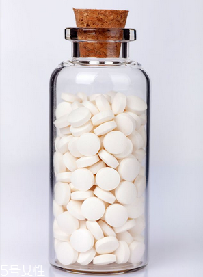 葉酸過期了還能吃嗎？過期葉酸不能吃