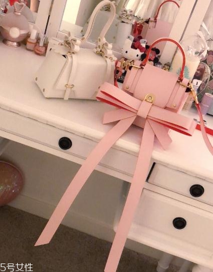 niels peeraer是什么檔次？充滿夢(mèng)幻色彩的仙氣品牌