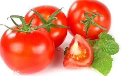 買(mǎi)的畸形水果能吃嗎？最好以貌取人