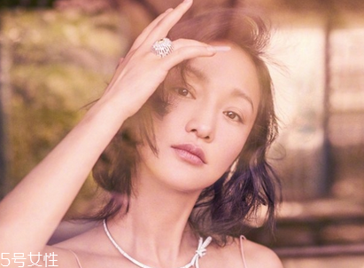 毛孔粗大用什么底妝好？不良的生活習(xí)慣也會(huì)導(dǎo)致毛孔粗大