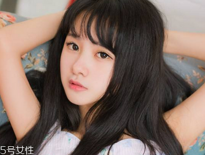 縮小毛孔用什么護(hù)膚品？面部的保養(yǎng)很重要