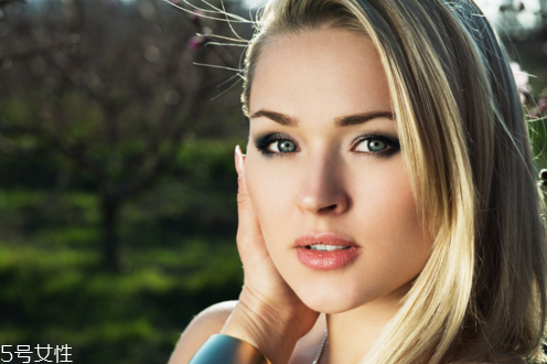 激光祛痣會(huì)不會(huì)留疤？天氣涼爽的季節(jié)最好