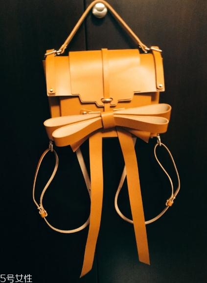 niels peeraer包包貴嗎？夢(mèng)幻神秘的驚艷之作