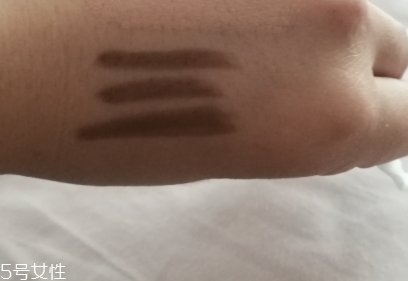 自然堂卸妝水好用嗎？從價(jià)格和效果說起