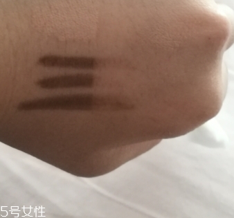 自然堂卸妝水好用嗎？從價(jià)格和效果說起