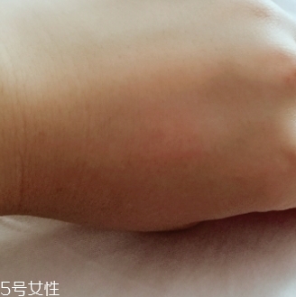 自然堂卸妝水好用嗎？從價(jià)格和效果說起