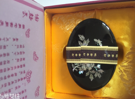 謝馥春和戴春林鴨蛋粉 孔鳳春鵝蛋粉對比 謝馥春和戴春林鴨蛋粉 孔鳳春鵝蛋粉對比