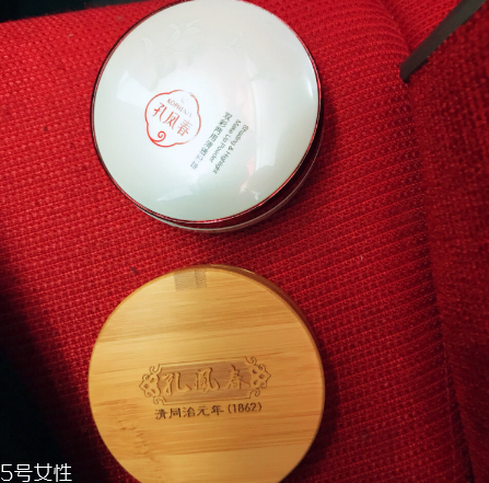 謝馥春和戴春林鴨蛋粉 孔鳳春鵝蛋粉對比 謝馥春和戴春林鴨蛋粉 孔鳳春鵝蛋粉對比