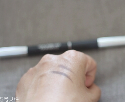 自然堂眉筆怎么樣？來看看眉筆的質(zhì)量