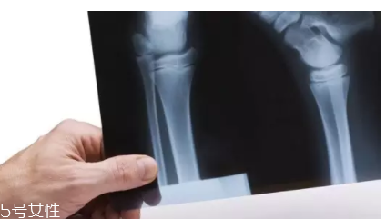 冬天老人容易犯哪些病？低溫易誘發(fā)5種病