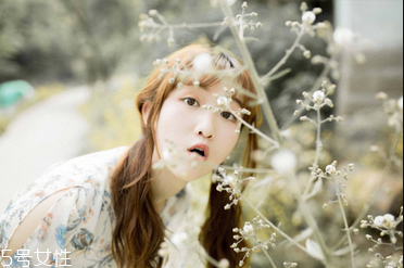 補(bǔ)佳樂能和感冒藥一起吃嗎？補(bǔ)佳樂感冒藥可同服