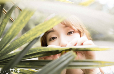 補(bǔ)佳樂能和感冒藥一起吃嗎？補(bǔ)佳樂感冒藥可同服