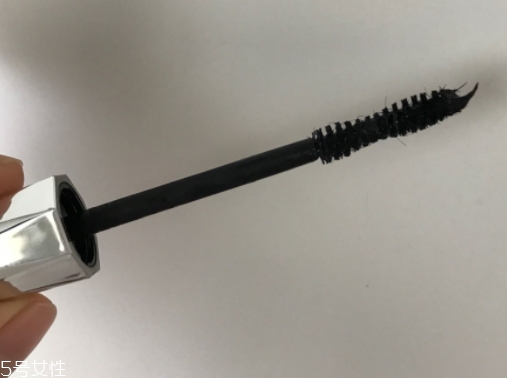 自然堂睫毛膏怎么樣？性價比不高蒼蠅腿