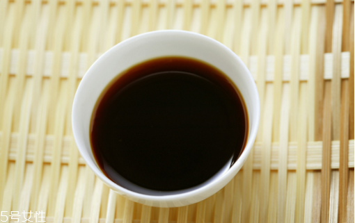 激光點痣碰水了怎么辦？激光點痣后不要吃感光食物