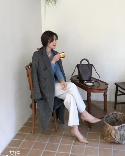 深灰色大衣怎么搭配？極致低調(diào)的時髦
