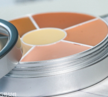 遮瑕膏和遮瑕液哪個(gè)好？來看看兩者區(qū)別