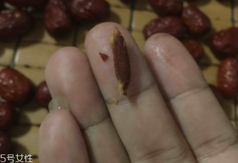 若蕪灰棗怎么樣 顆顆Q彈飽滿 若蕪灰棗怎么樣 顆顆Q彈飽滿