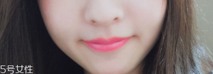 蘭芝V型唇膏01號色是什么樣的？淡粉色很溫婉