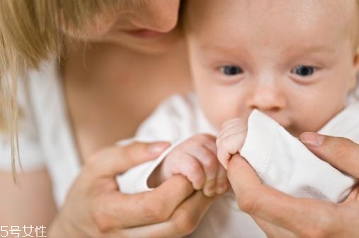 冬季寶寶流鼻涕是什么原因？教你幾招輕松應(yīng)對