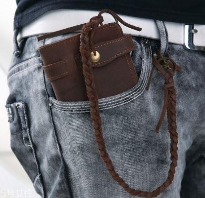 瘋馬皮為什么越用越亮？都是時間的沉淀