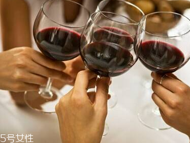 喝酒致癌的真相是什么？乙醛致癌太可怕