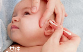 耳屎很黏是什么原因造成的？基因遺傳決定的