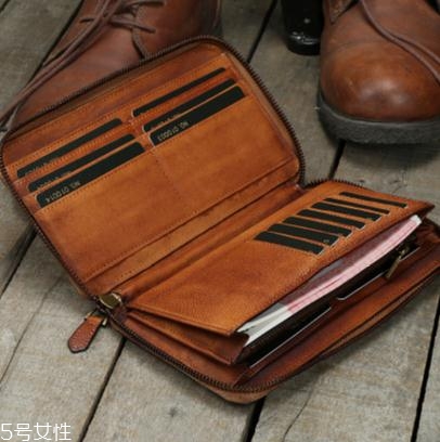 植鞣皮和真皮哪個好？常見皮革大對比