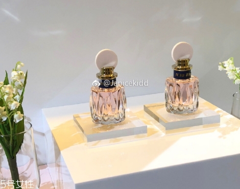 miumiu繆繆2018香水多少錢？粉色少女心的香水