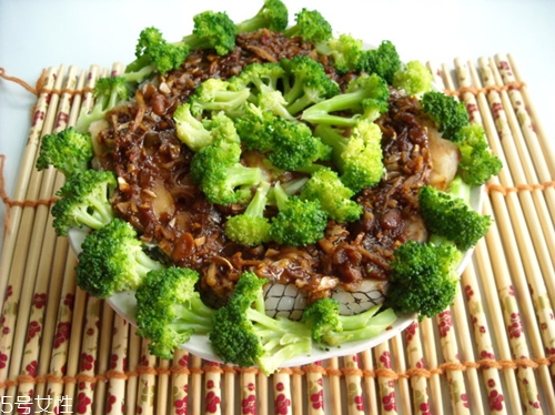 如何提高皮膚抗氧化能力？飲食運(yùn)動(dòng)相結(jié)合